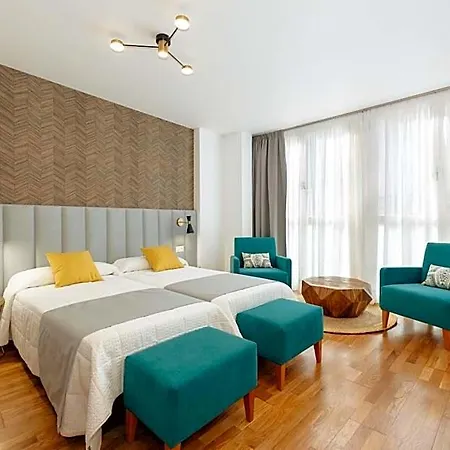 Debambu 4* Málaga